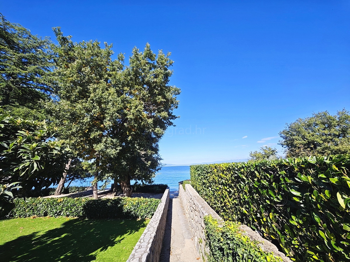 Flat For sale - PRIMORSKO-GORANSKA KRK