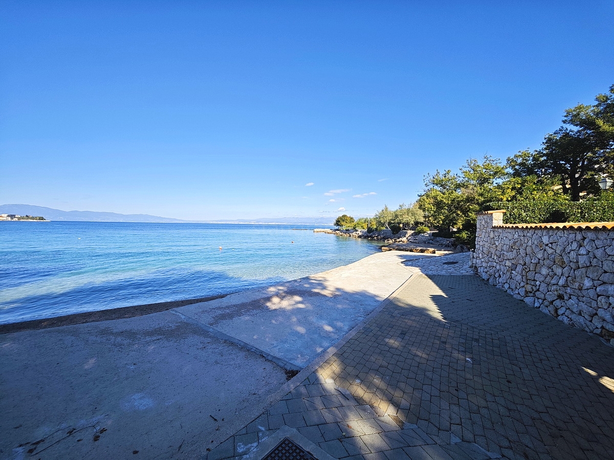 Flat For sale - PRIMORSKO-GORANSKA KRK