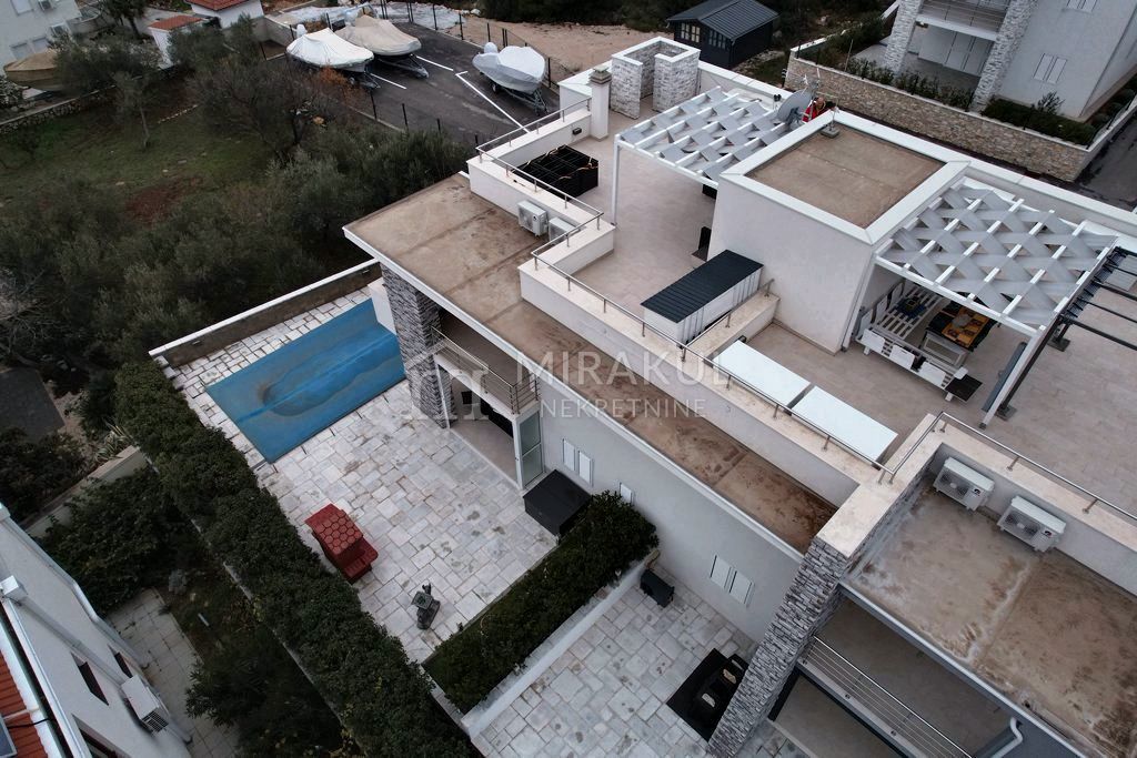 Apartment Zu verkaufen - ŠIBENSKO-KNINSKA MURTER