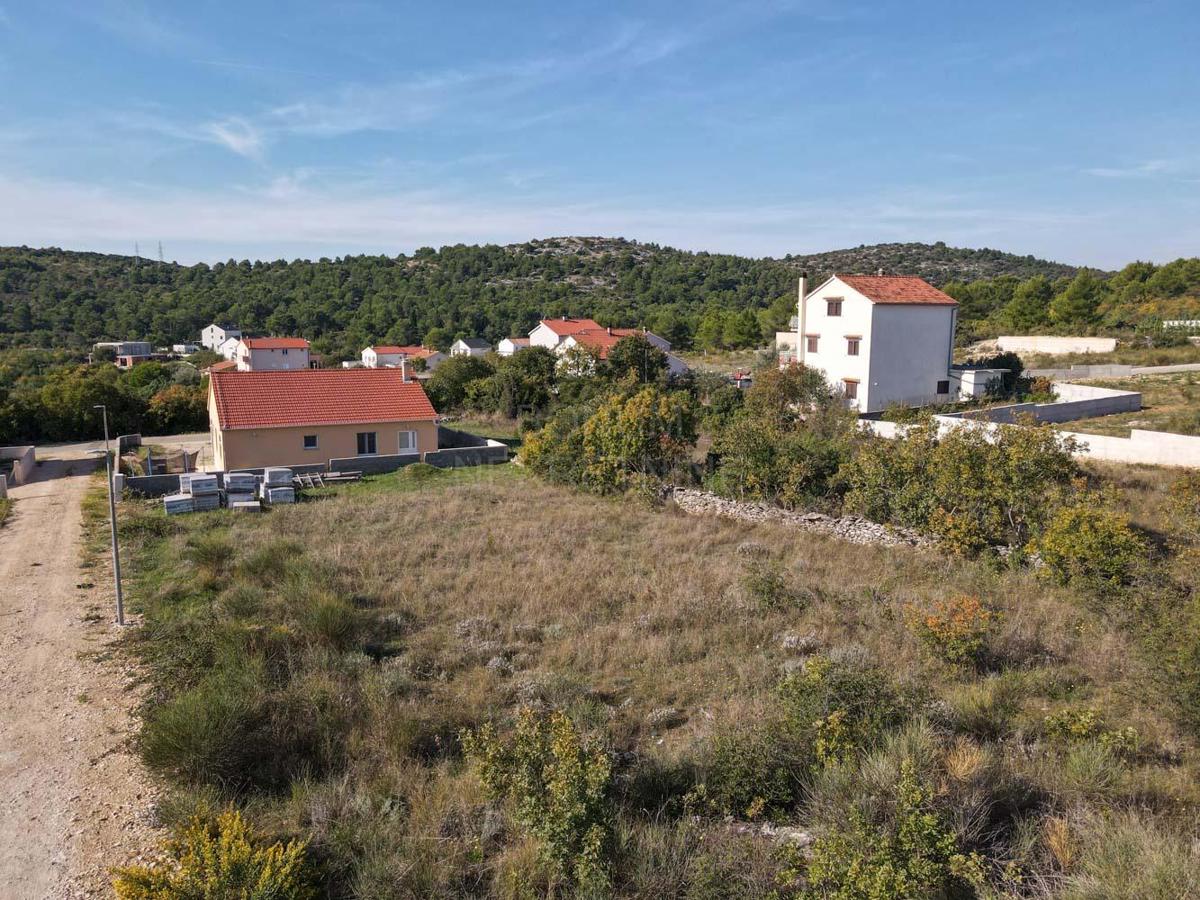 Zemljište Na prodaju - ŠIBENSKO-KNINSKA ŠIBENIK
