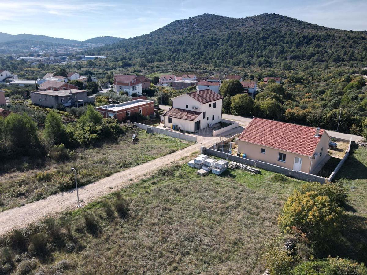Zemljište Na prodaju - ŠIBENSKO-KNINSKA ŠIBENIK