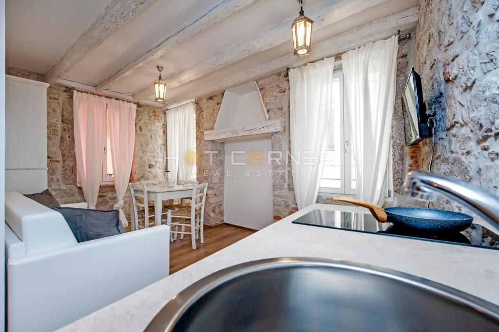 Hiša Na predaj - ISTARSKA ROVINJ