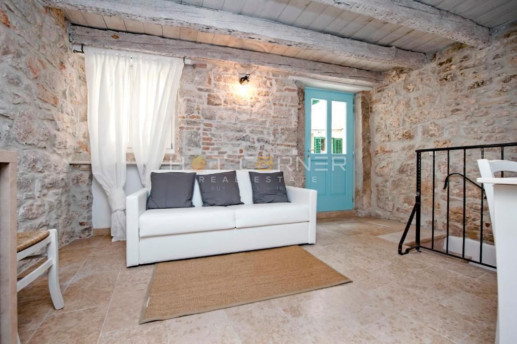 Hiša Na predaj - ISTARSKA ROVINJ