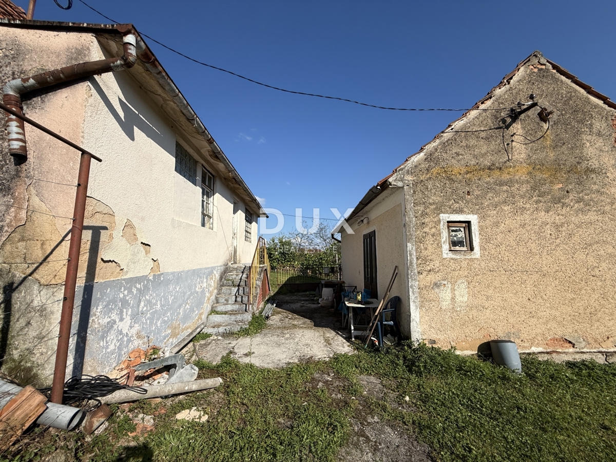 Kuća Na prodaju - KARLOVAČKA KARLOVAC