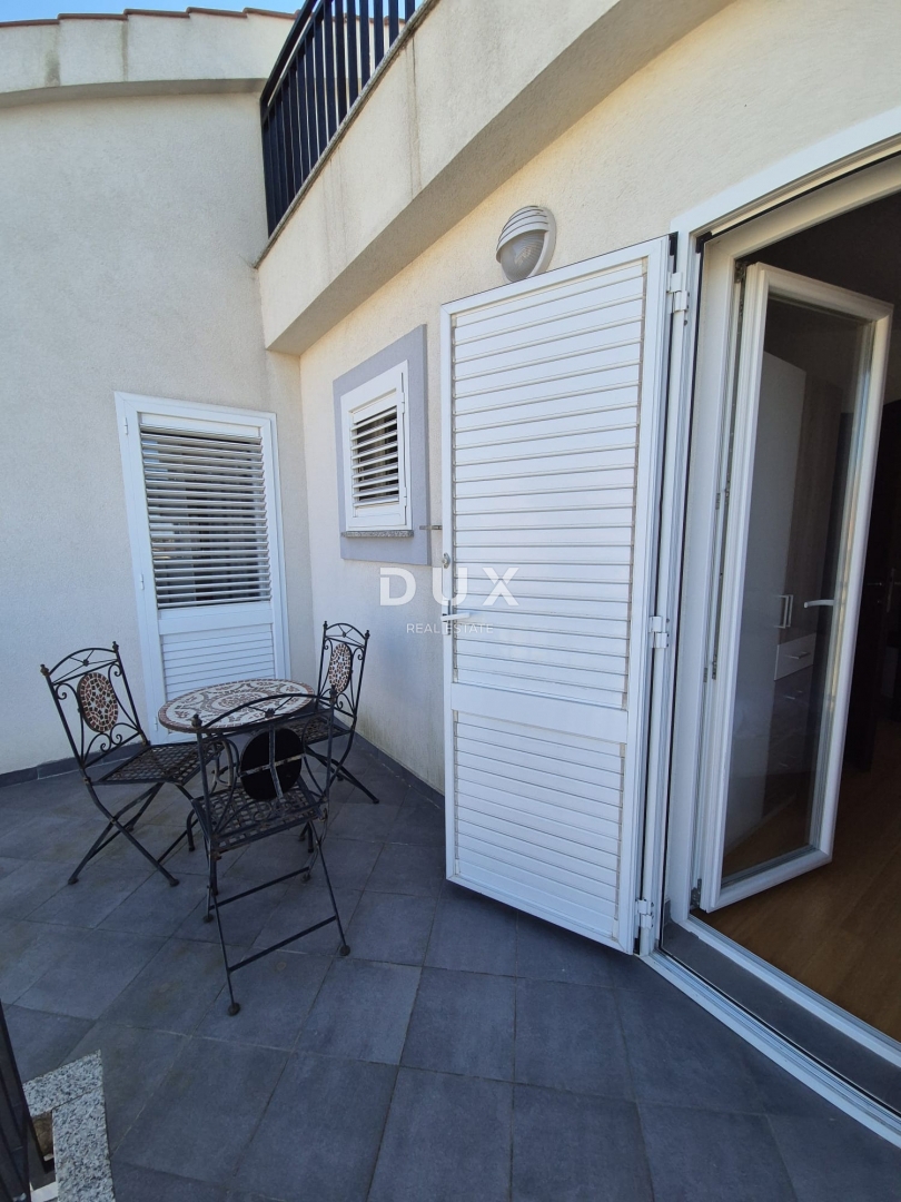 Flat For sale - ŠIBENSKO-KNINSKA MURTER