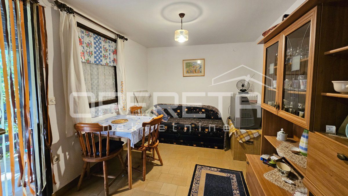 House For sale - LIČKO-SENJSKA NOVALJA