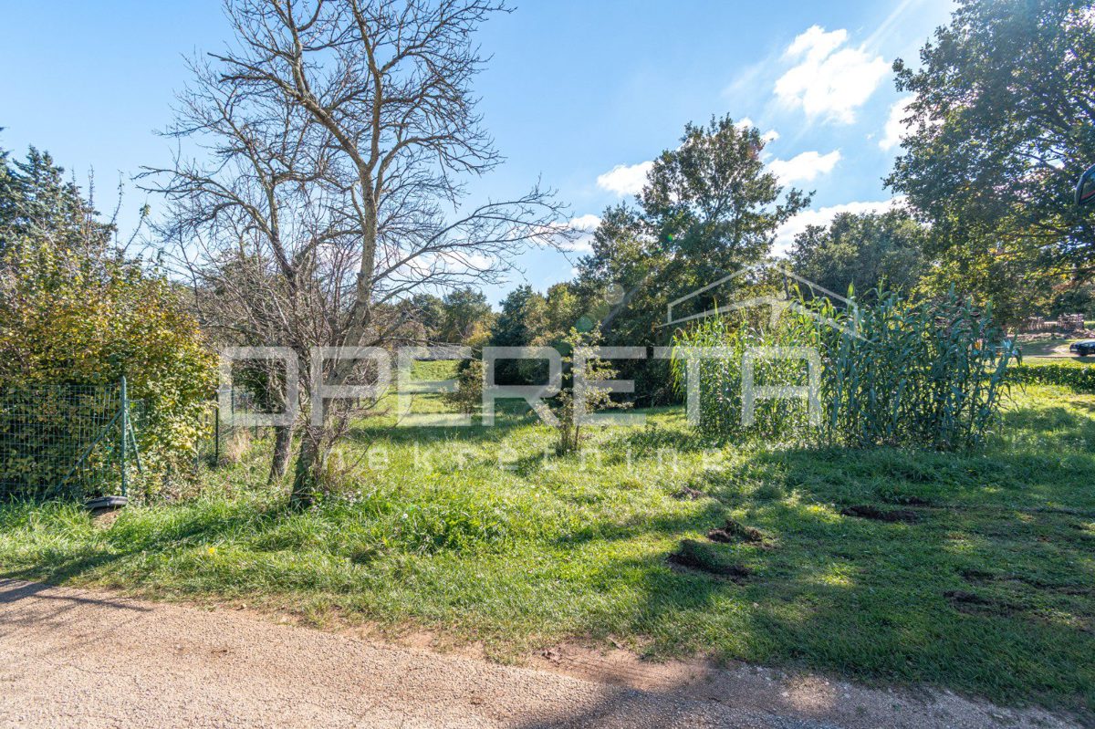 Land For sale - ISTARSKA KAROJBA