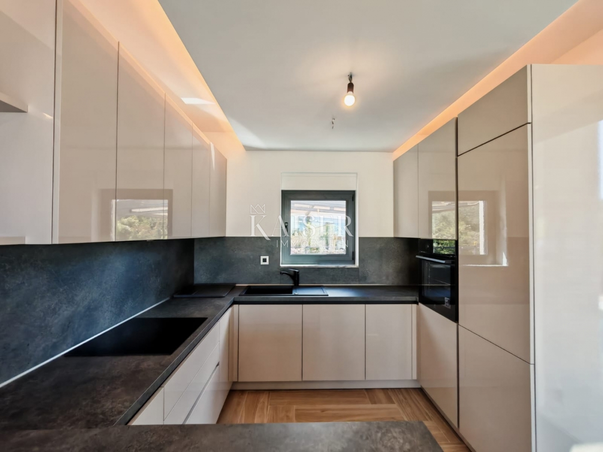 Casa In vendita - PRIMORSKO-GORANSKA KRK