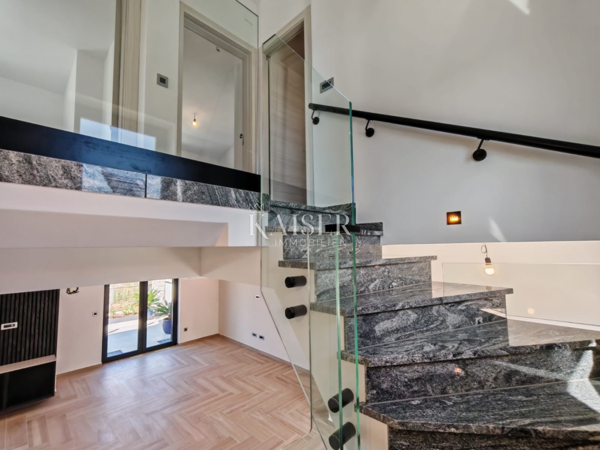 Casa In vendita - PRIMORSKO-GORANSKA KRK