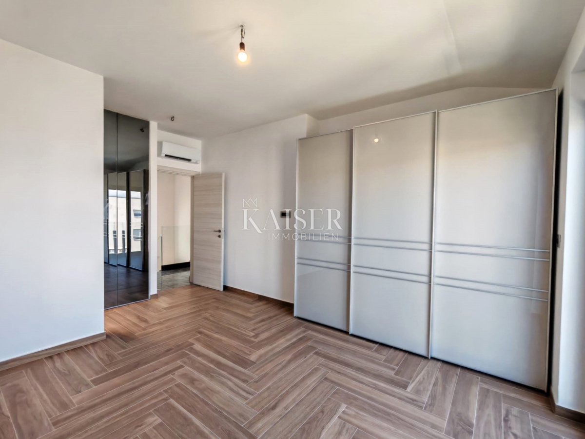 Casa In vendita - PRIMORSKO-GORANSKA KRK
