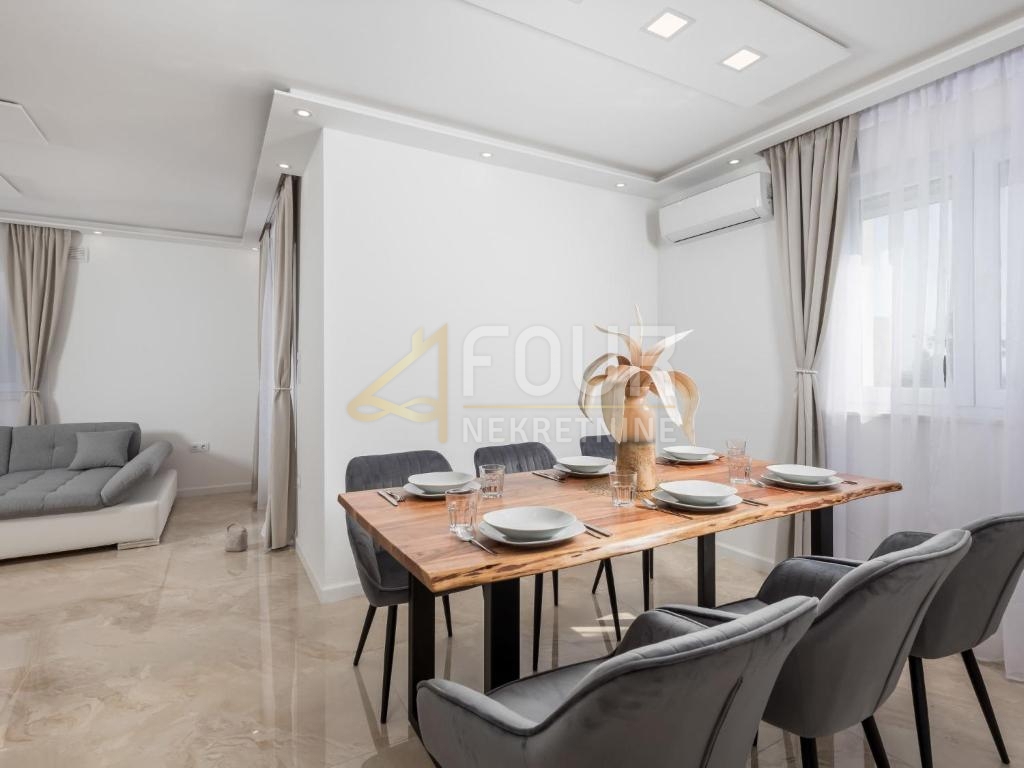 House For sale - PRIMORSKO-GORANSKA CRIKVENICA