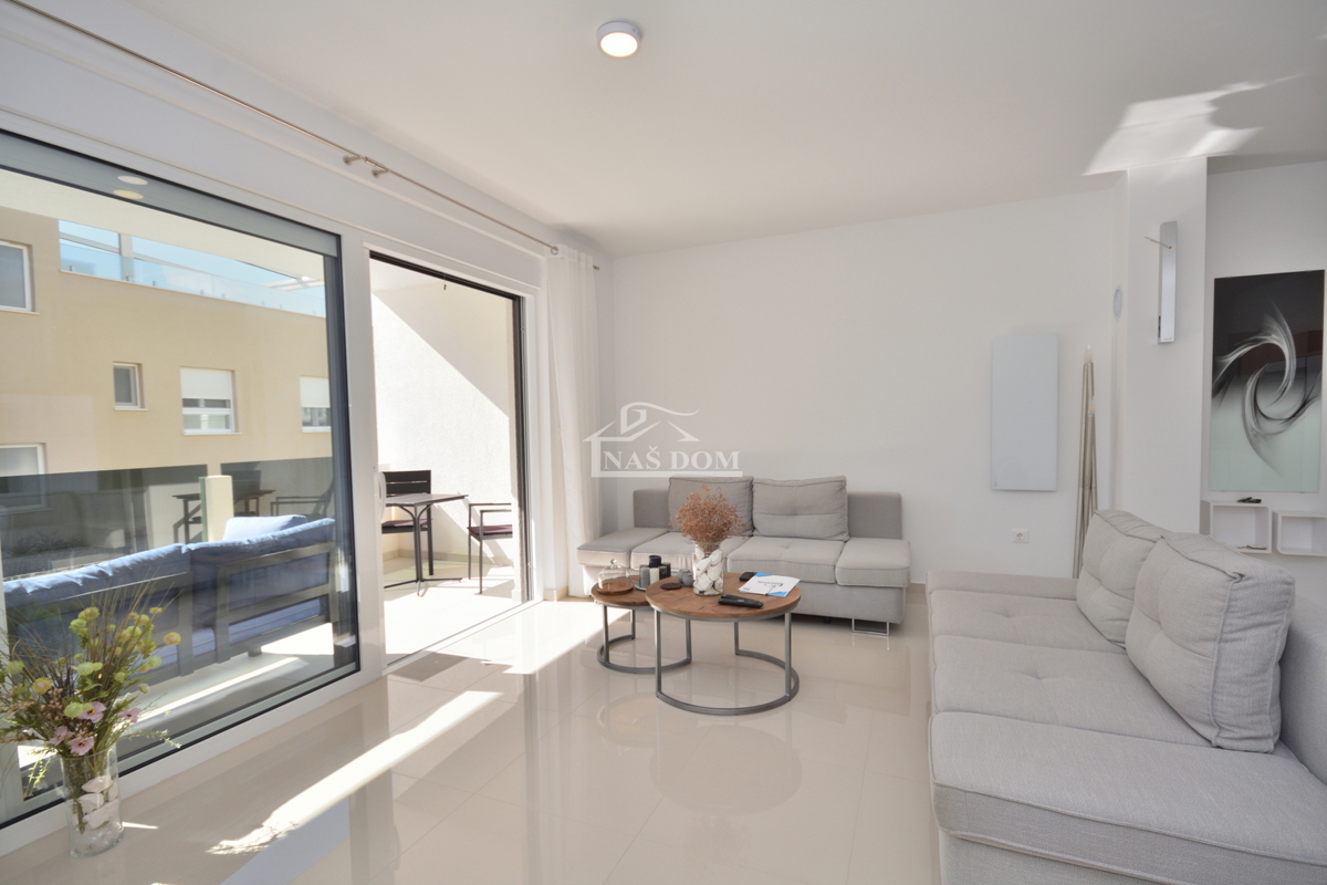 Flat For sale - ŠIBENSKO-KNINSKA VODICE