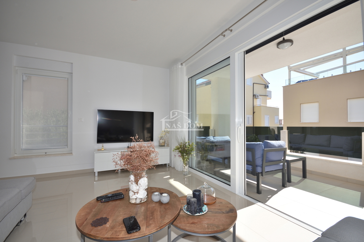 Flat For sale - ŠIBENSKO-KNINSKA VODICE