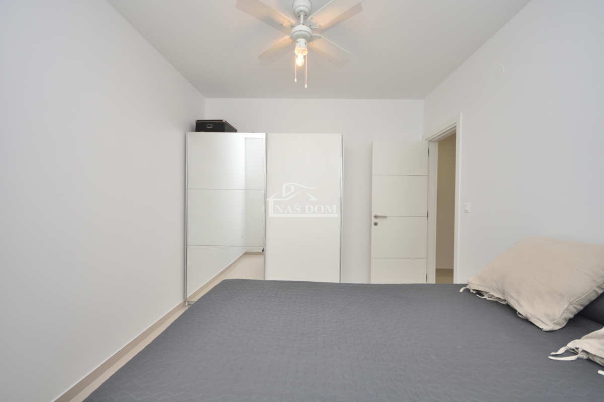 Flat For sale - ŠIBENSKO-KNINSKA VODICE