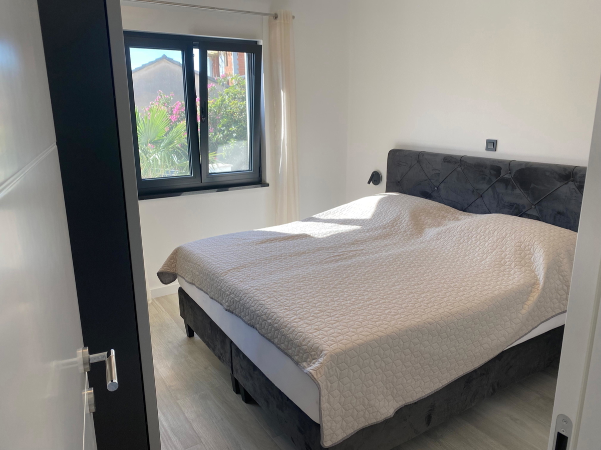 Appartement À vendre - ŠIBENSKO-KNINSKA VODICE