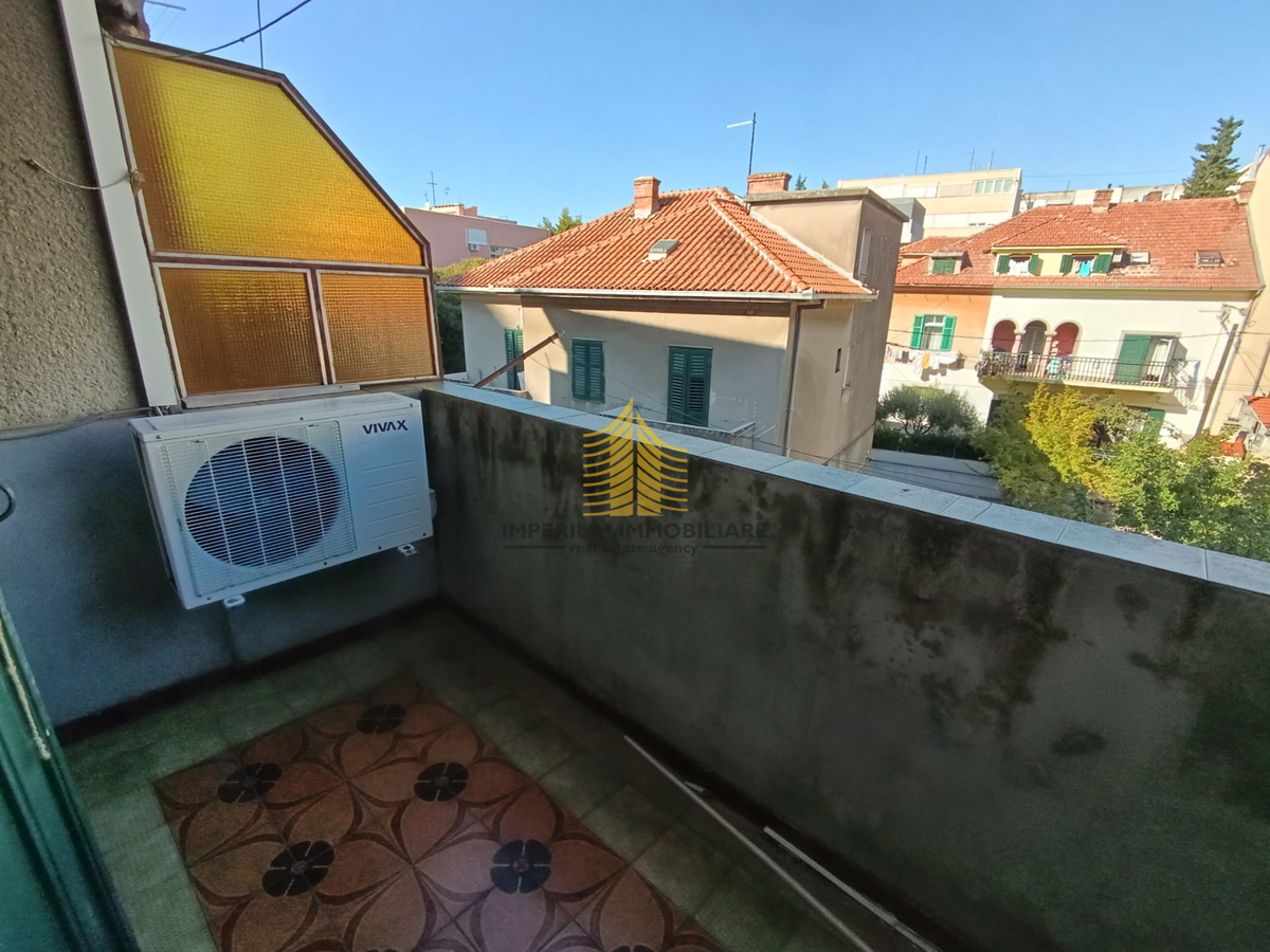 Flat For sale - SPLITSKO-DALMATINSKA SPLIT