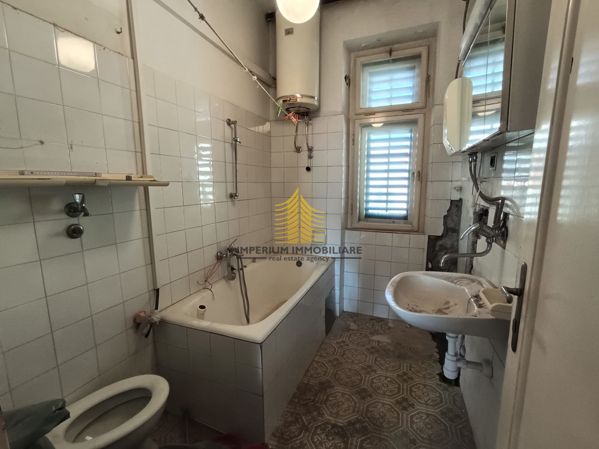 Flat For sale - SPLITSKO-DALMATINSKA SPLIT