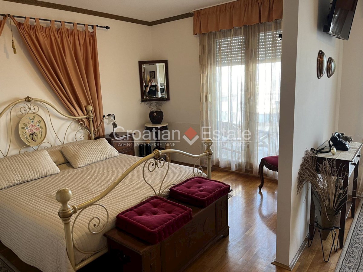 Apartma Za najem - SPLITSKO-DALMATINSKA SPLIT