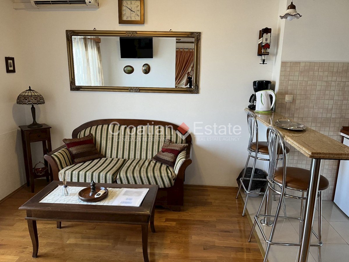 Apartma Za najem - SPLITSKO-DALMATINSKA SPLIT