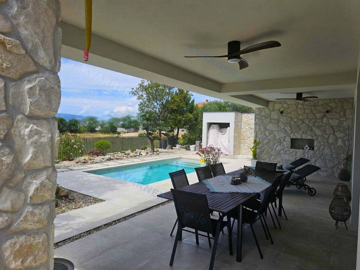 Casa In vendita - PRIMORSKO-GORANSKA KRK