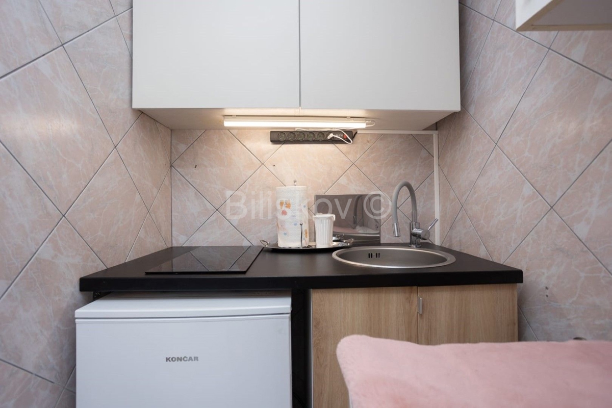 Flat For rent - SPLITSKO-DALMATINSKA SPLIT