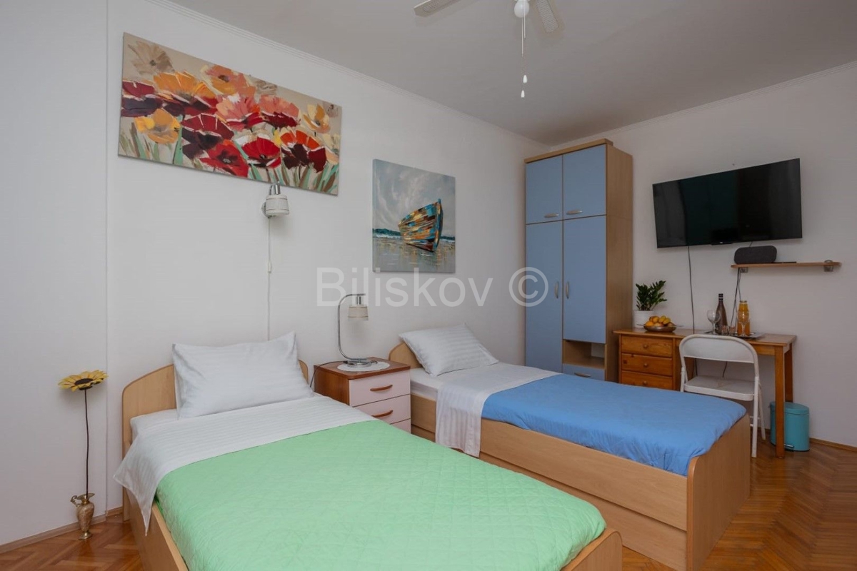Flat For rent - SPLITSKO-DALMATINSKA SPLIT