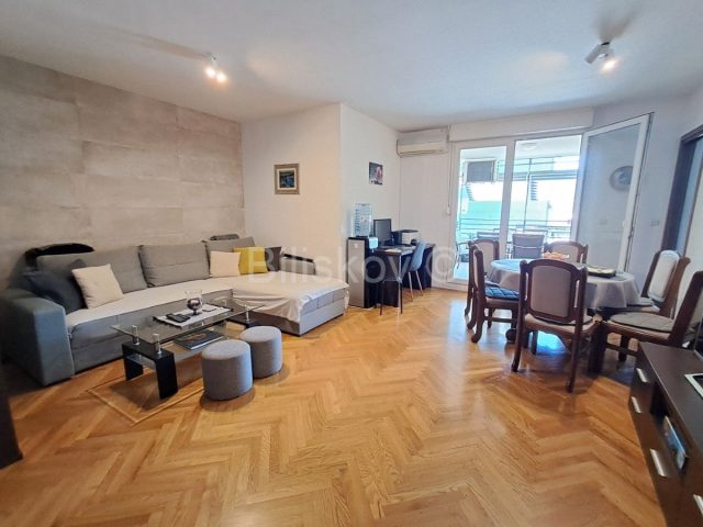 Apartmán k pronájmu 100 m² – Split