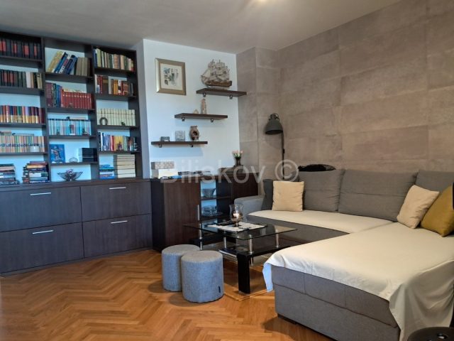 Appartement À louer - Splitsko-dalmatinska Split - foto 5/15