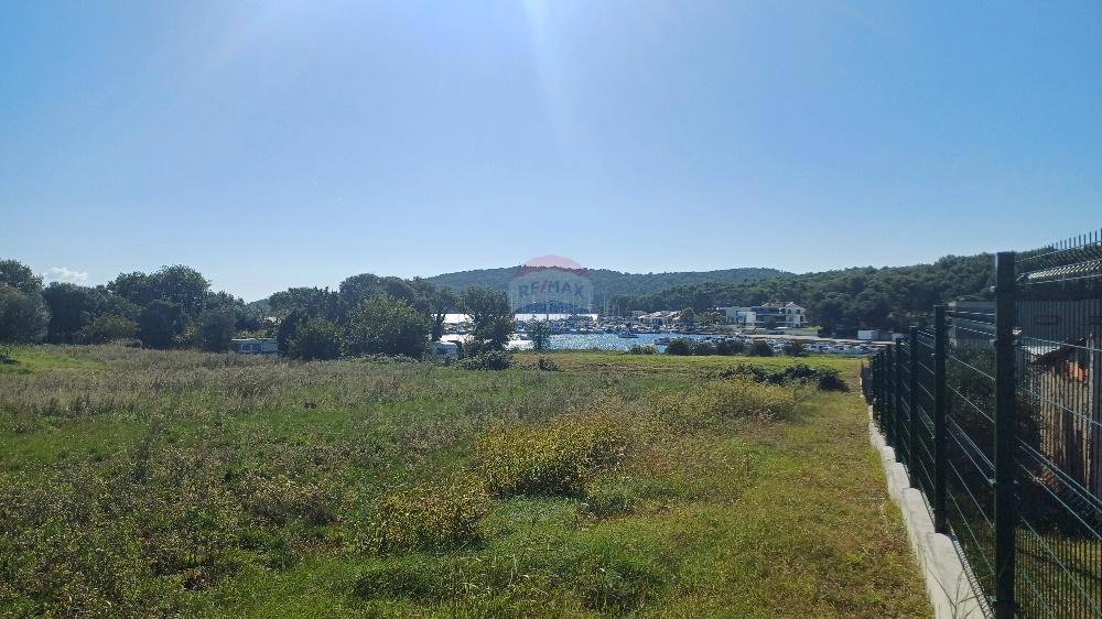 Land For sale - ISTARSKA MEDULIN