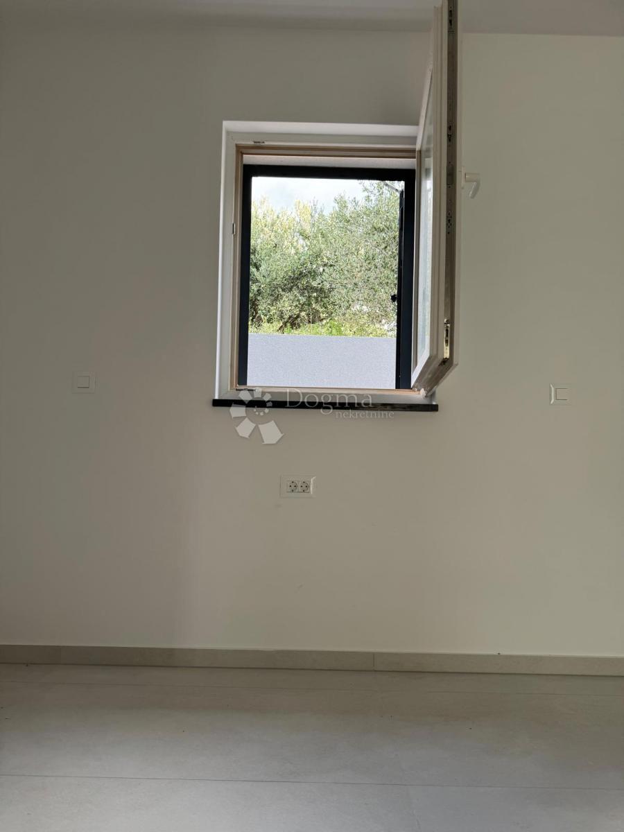 Flat For sale - SPLITSKO-DALMATINSKA MAKARSKA