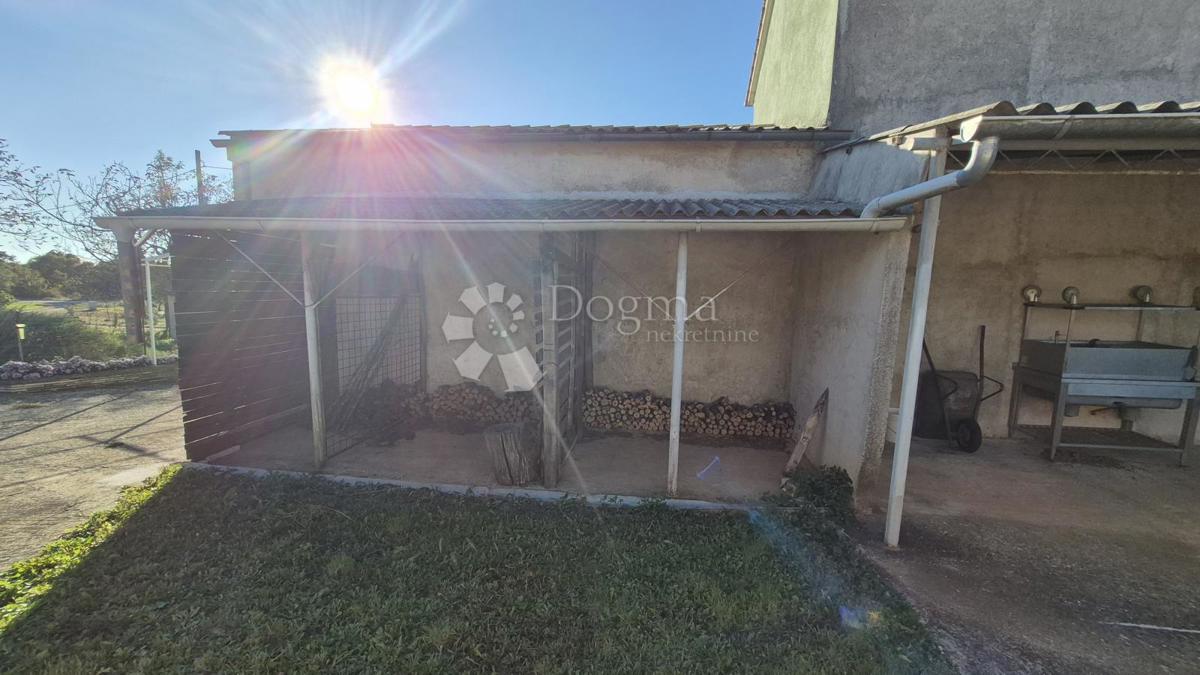 Dům Na prodej - ISTARSKA ŽMINJ