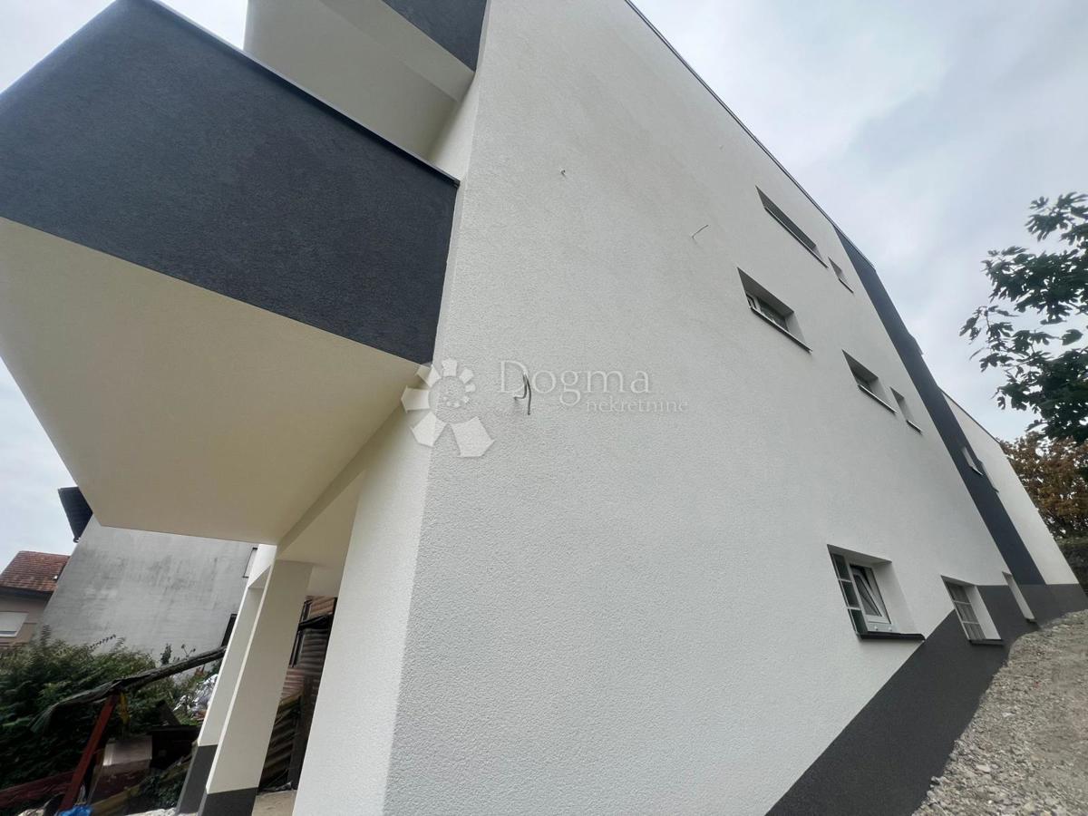 House For sale - Grad Zagreb Zagreb - foto 2/18
