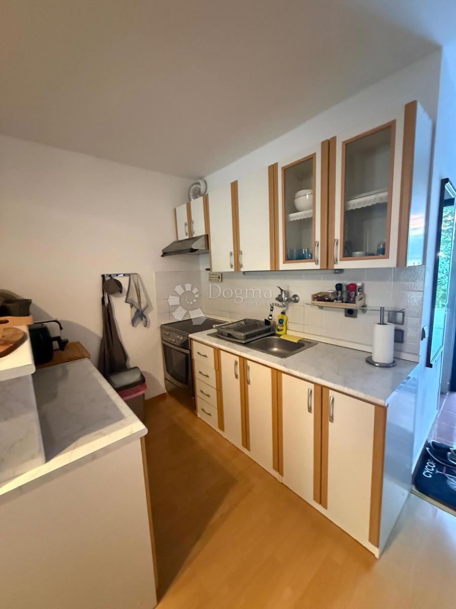 Apartmán Na prodej - LIČKO-SENJSKA SENJ