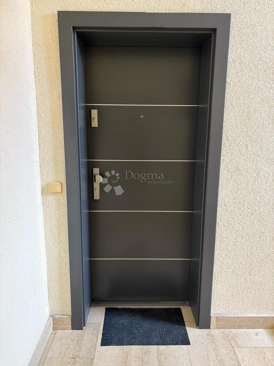Appartement À vendre - PRIMORSKO-GORANSKA KRK