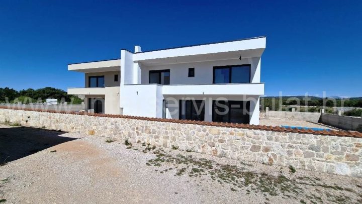 House For sale - šibensko-kninska šibenik - foto 3/15