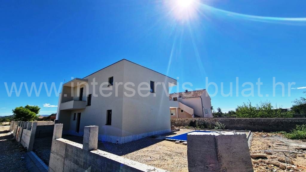 Dom Na predaj - ŠIBENSKO-KNINSKA ŠIBENIK