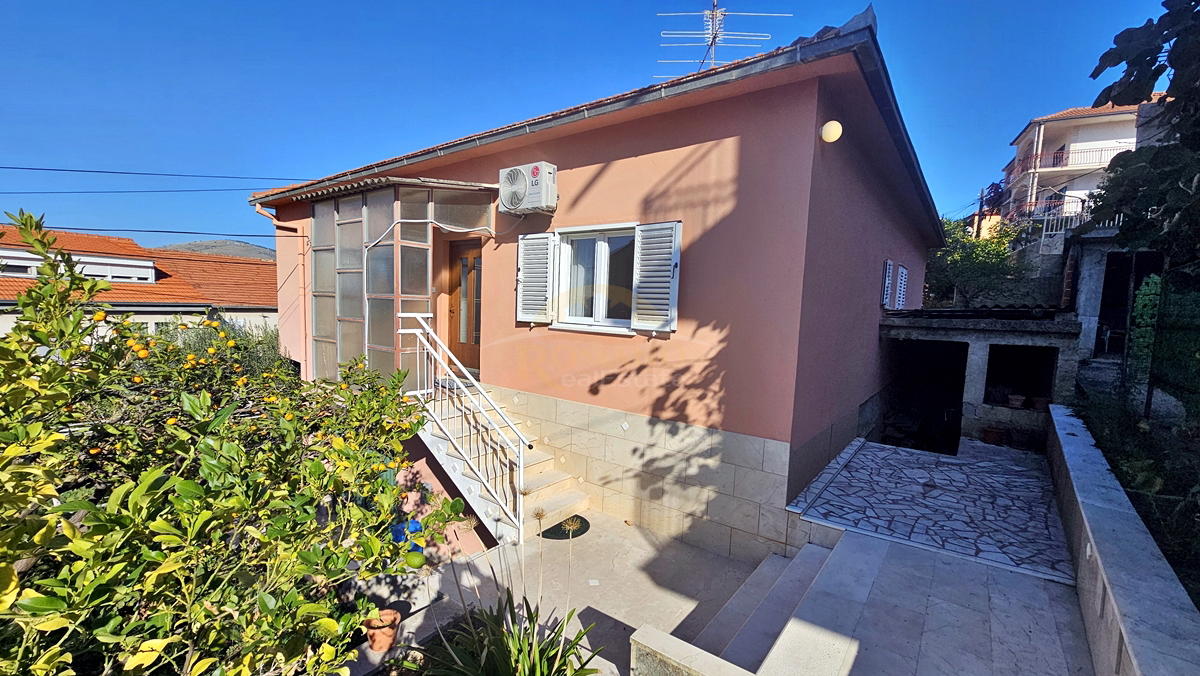 Casa In vendita - Splitsko-dalmatinska čiovo - foto 1/22