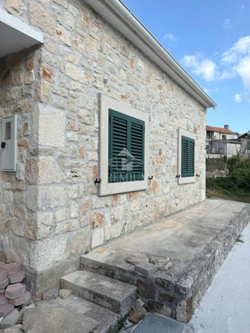 Casa In vendita - Splitsko-dalmatinska Brač - foto 3/17