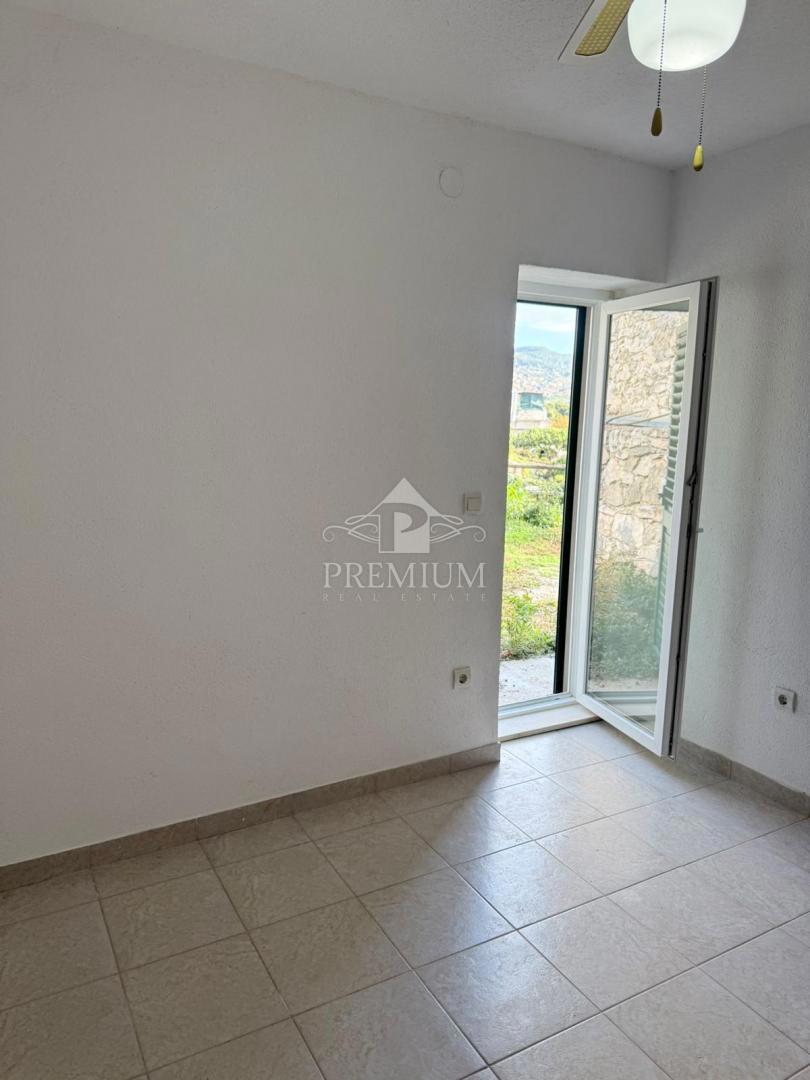 House For sale - SPLITSKO-DALMATINSKA BRAČ