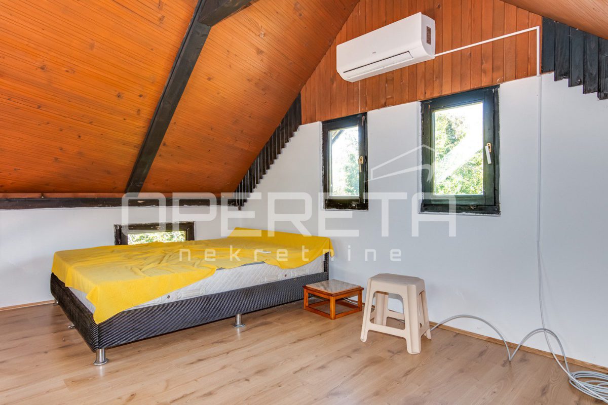 Maison À vendre - ZAGREBAČKA POKUPSKO