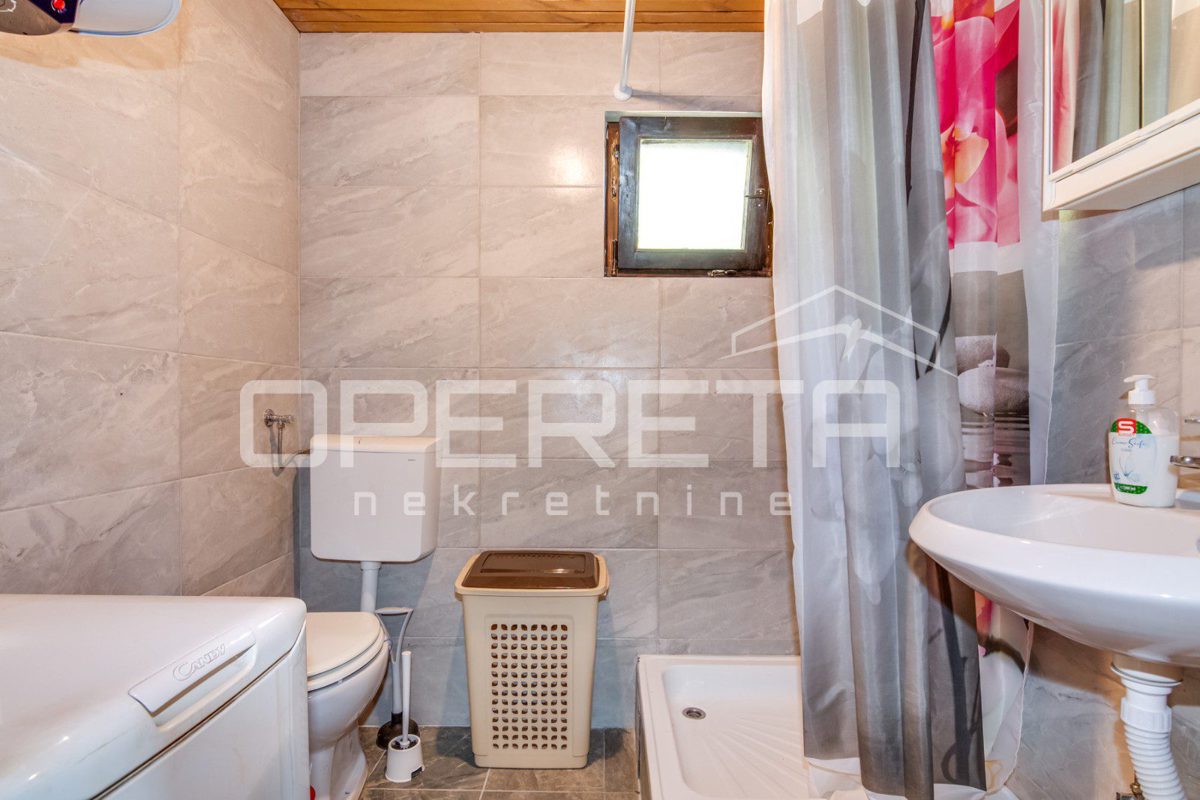 Maison À vendre - ZAGREBAČKA POKUPSKO