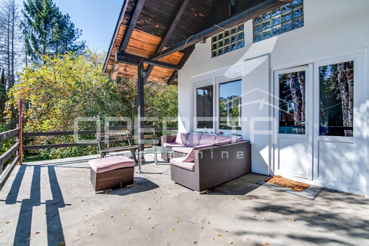 Maison À vendre - ZAGREBAČKA POKUPSKO
