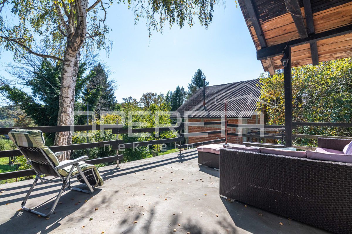 Maison À vendre - ZAGREBAČKA POKUPSKO
