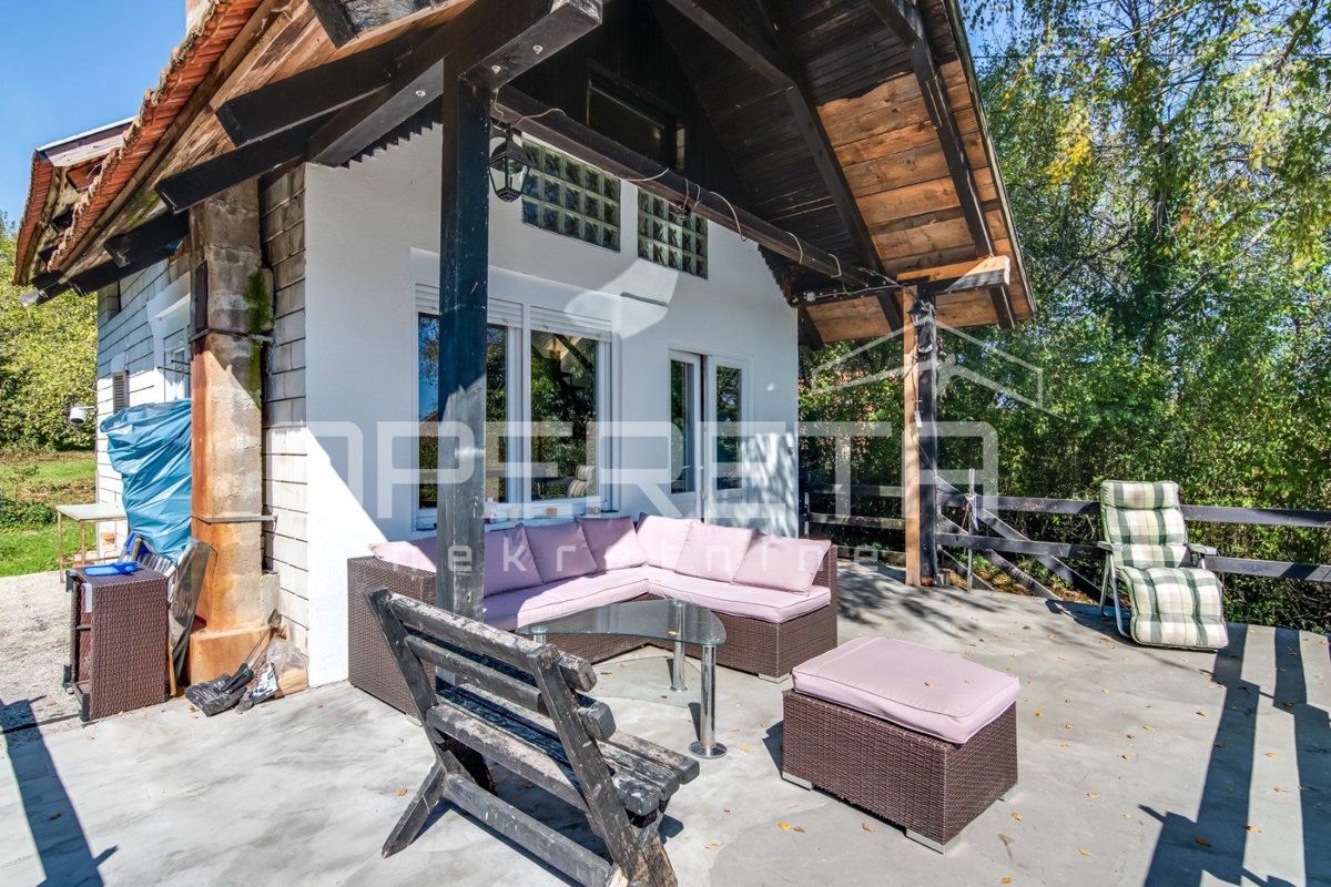 Maison À vendre - ZAGREBAČKA POKUPSKO