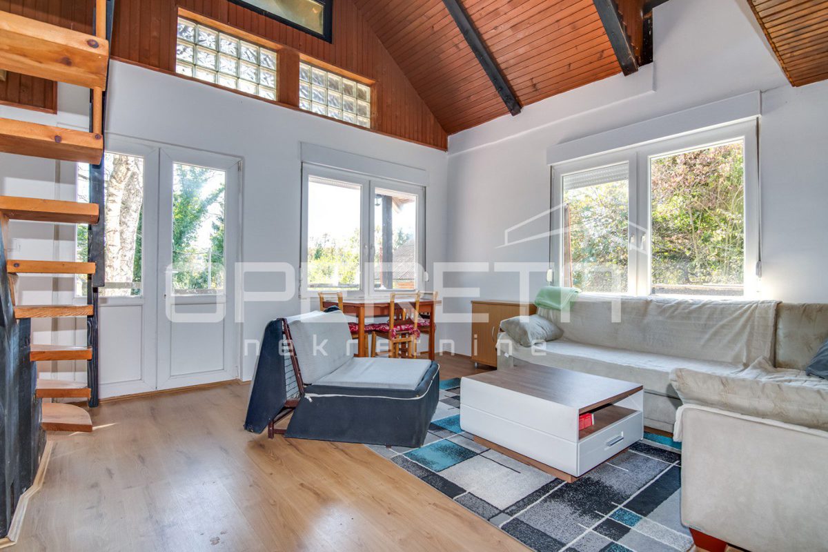 Maison À vendre - ZAGREBAČKA POKUPSKO