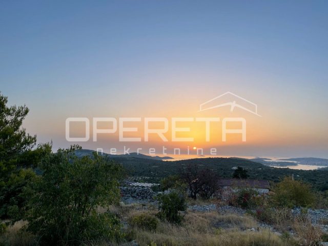 Pozemek na prodej 976 m² – Rogoznica