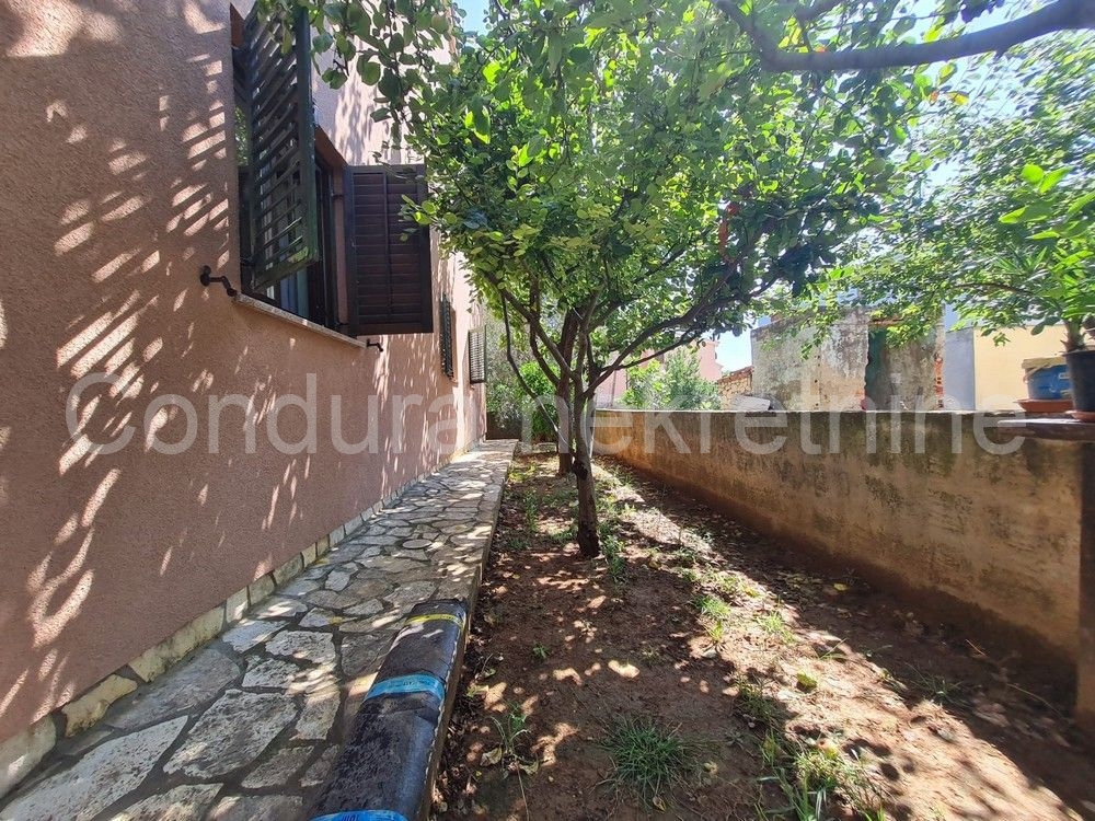 House For sale - ZADARSKA NIN