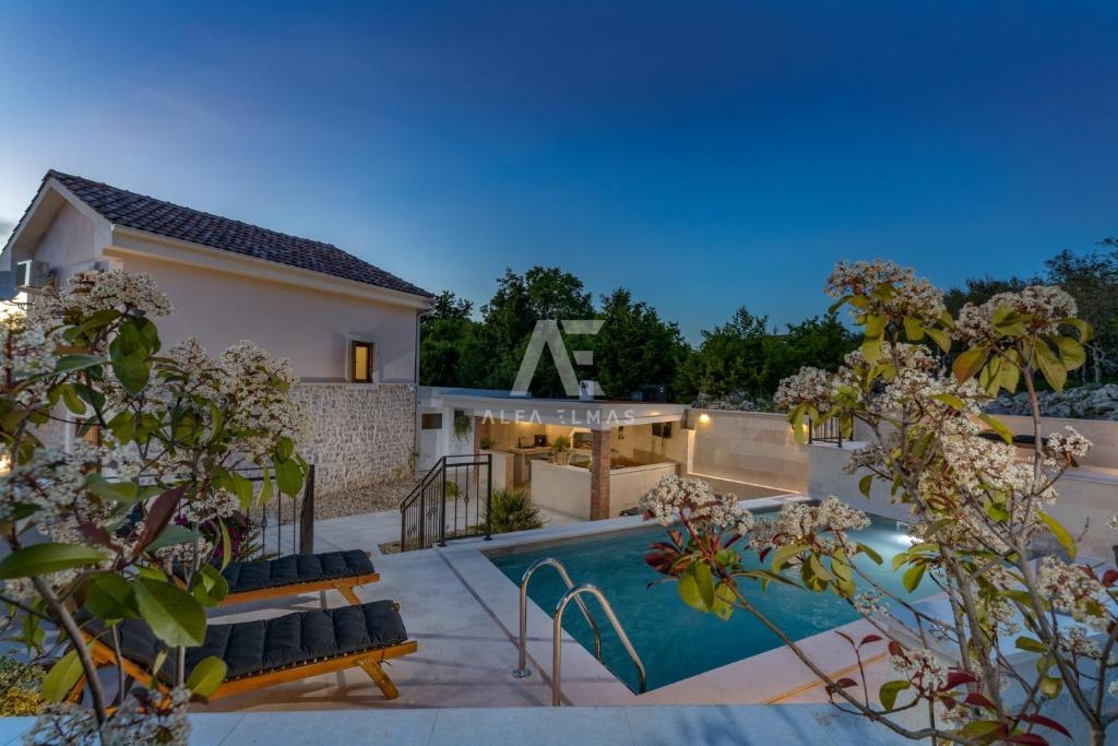 Casa In vendita - PRIMORSKO-GORANSKA KRK