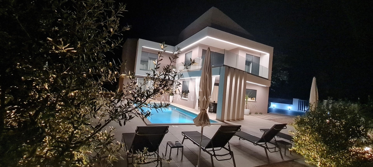 Casa In vendita - PRIMORSKO-GORANSKA KRK