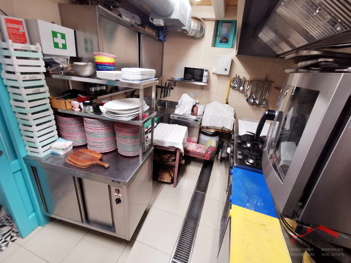 Business premises For sale - ISTARSKA FAŽANA